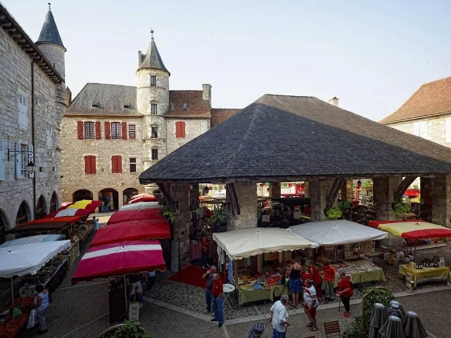 Maison Du Xveme Au Coeur Du Village Medieval Martel Holiday home